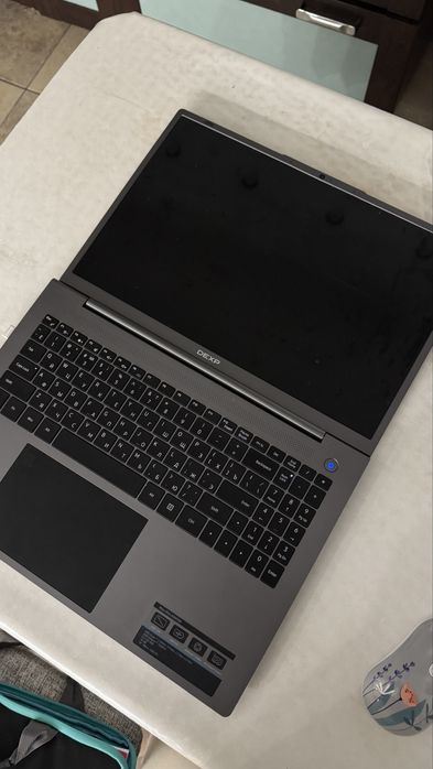 ноутбук Dexp.