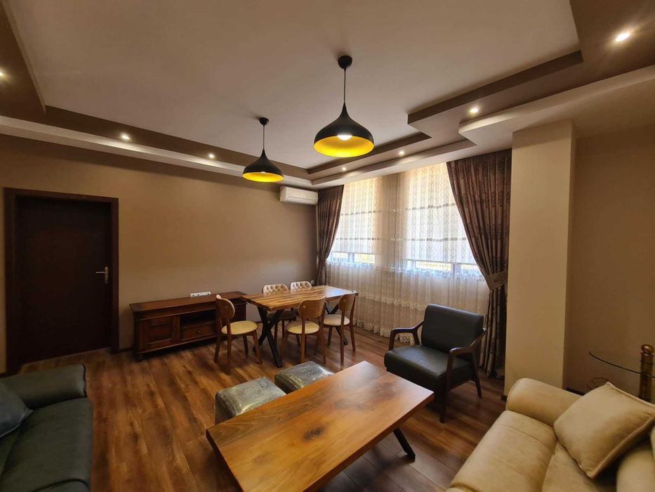 Продава се Тристаен апартамент в Хасково, Бадема - 115 кв.м за 1914 €/кв.м - Снимка #3