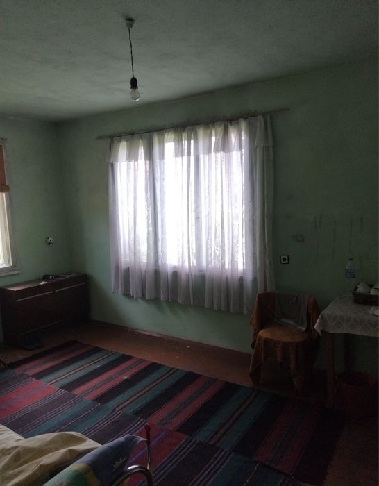Продава къщапв гр.Дупница