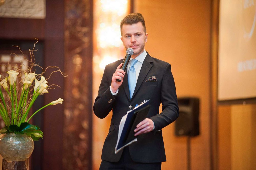 Ведущий и DJ на вечер