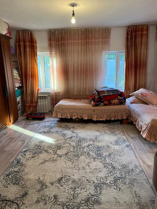 Продам дом в среднем состоянии