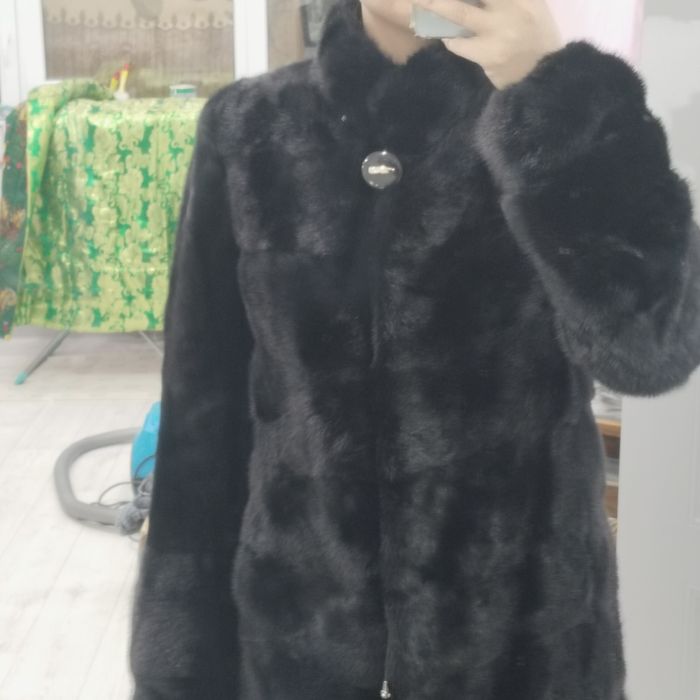 Продам норковую шубу