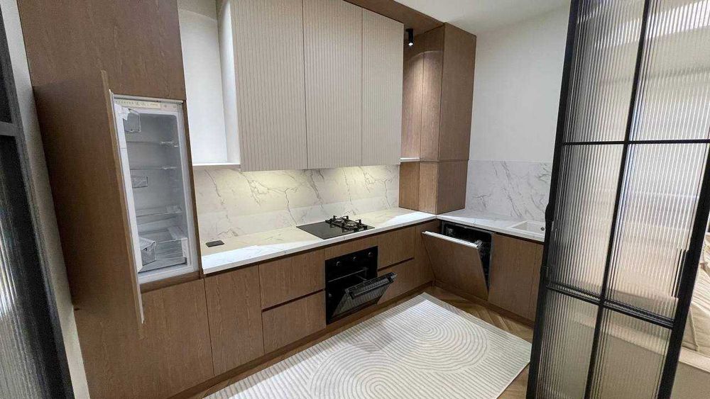 Продаётся квартира ТОП ЛОКАЦИЯ + ЦЕНА! на улице Махтумкули 3/8/10