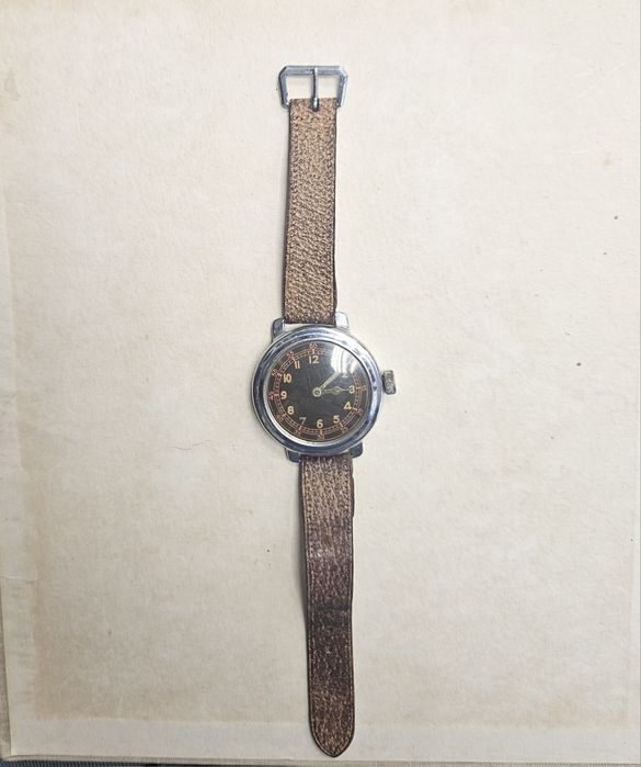Пилотски Военен часовник от 30 - те  години.