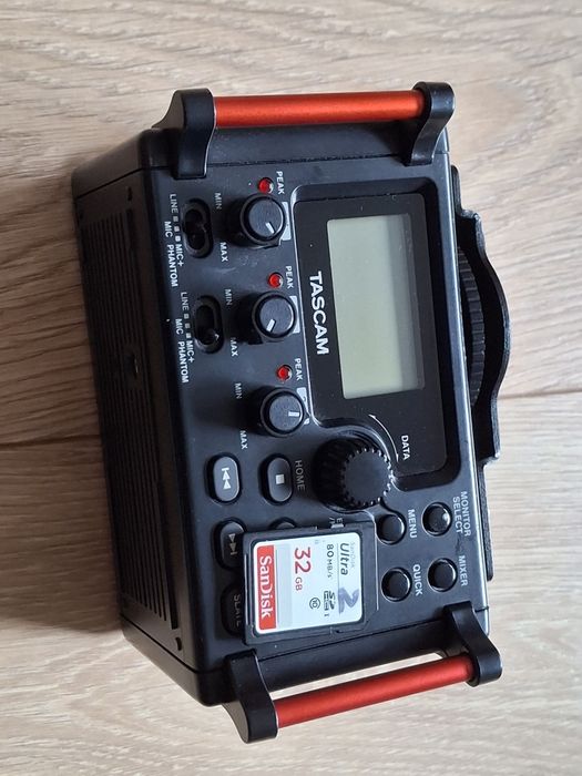 Recorder audio Tascam DR-60D MKII videograf podcast Tasca