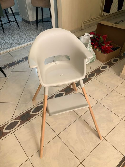 Scaun de masa Stokke Clikk