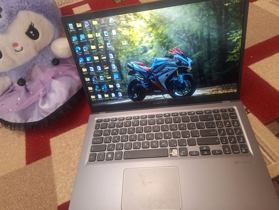 Ноутбук- ASUS X515J