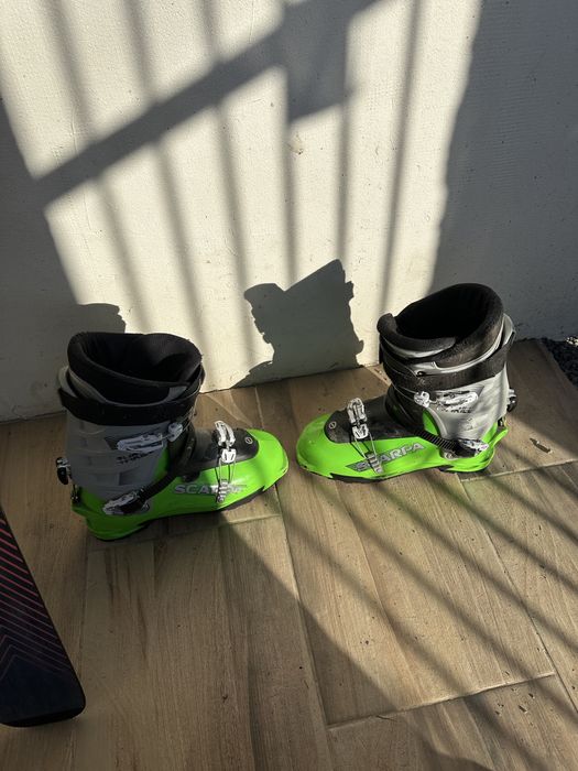 Schi de tura Kastle, clapari Scarpa, piei de foca !