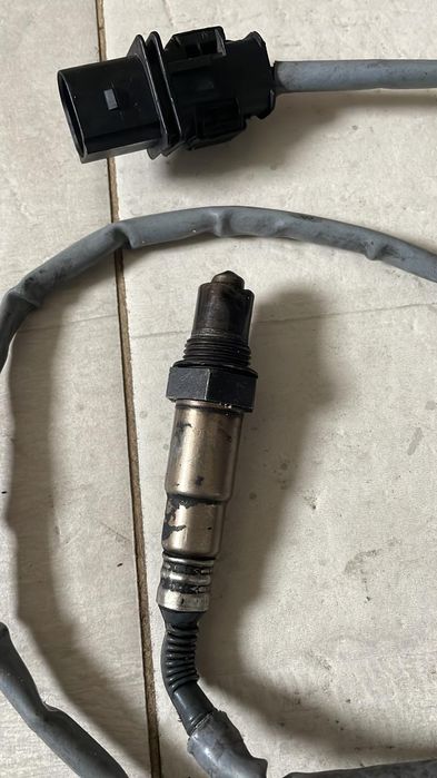 Sonda temperatura gaze si temperatura filtru Audi A4 B7 [din 2004 pana