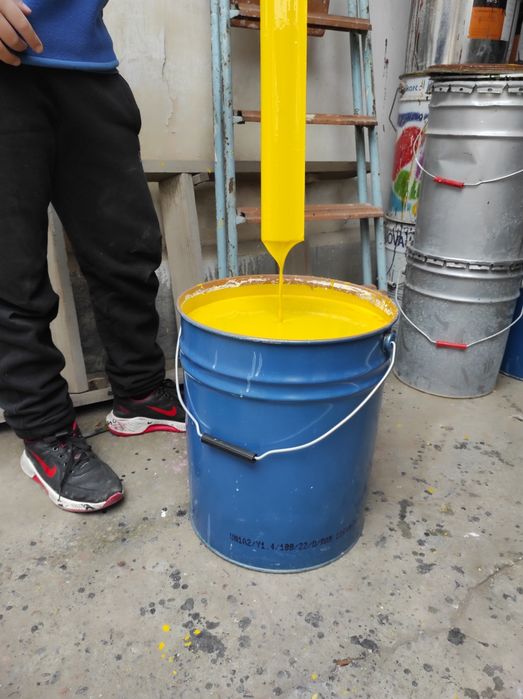 Продам дорожные жёлтые нц