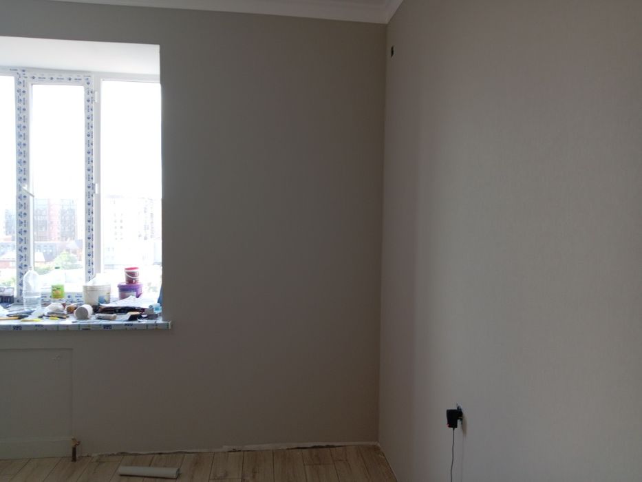 Поклейка обоев   м2 тенге