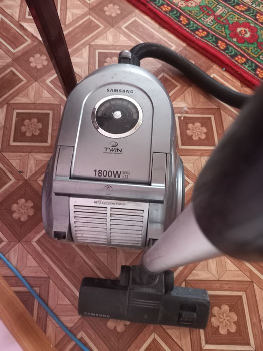Продам пылесос Самсунг