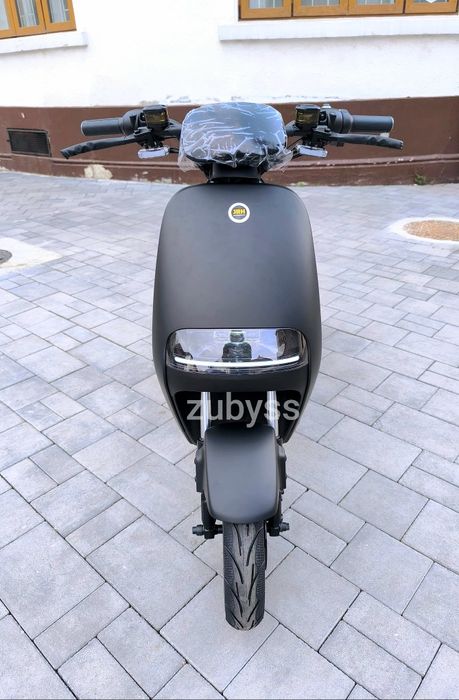 Scuter Electric 900W Baterie Lithiu 30Ah Autonomie 70-90km Full Led