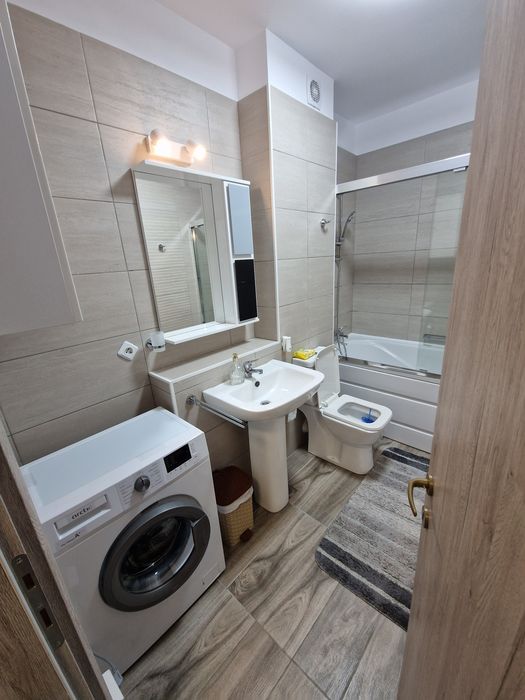 Închiriez apartament 2cam in Cartierul Solar ,B-dul Metalurgiei nr132, Bl B4A