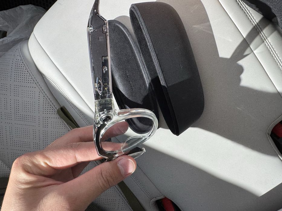 Oakley Meta HSTN