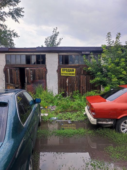 Продам два гаража в