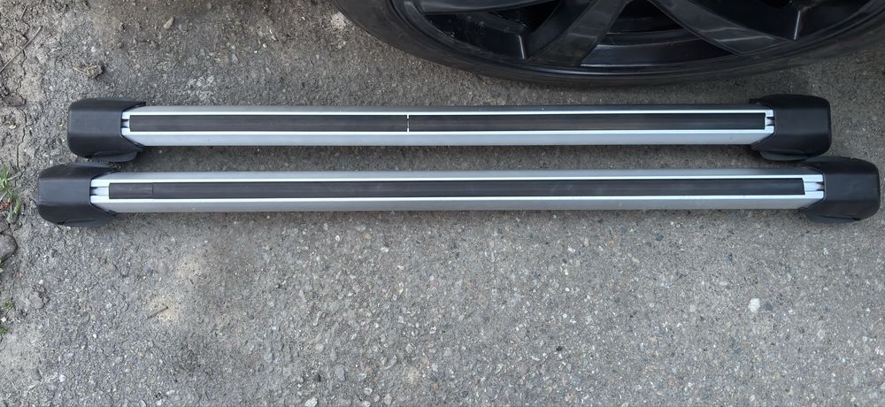 Vând bară transversală original VW pentru Passat B6/B7 Variant