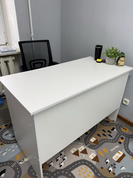 Продам офисную мебель