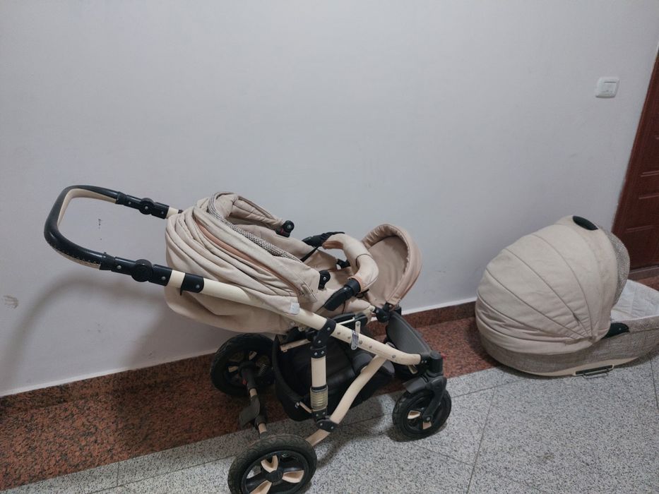 Детский коляска очень хорошем состояний