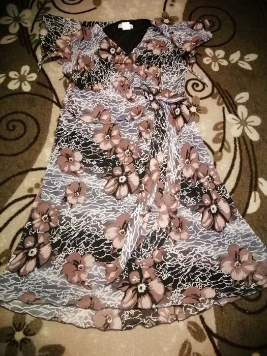 Дамски свободни рокли