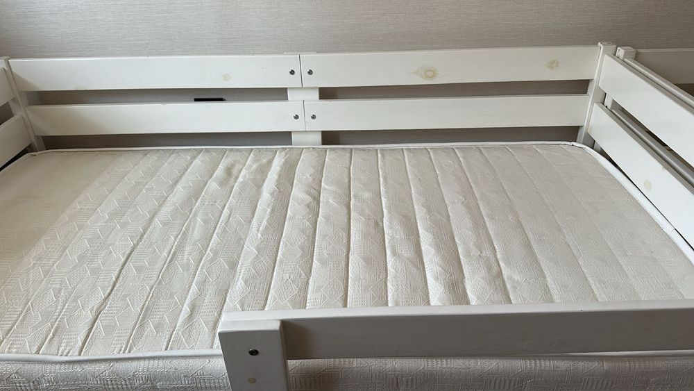 Продам детские кровати