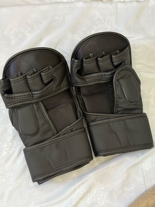 Перчатки черепашки Venom