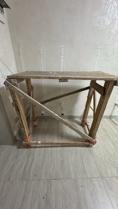Продам строительный стол (козел)