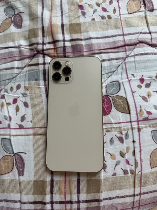 Iphone 12 pro 77% акб 128 гб