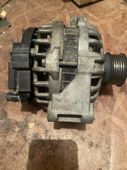 Генератор Лада приора с кондёром