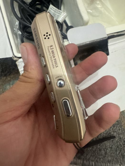 Aparat foto samsung cu bateria slaba