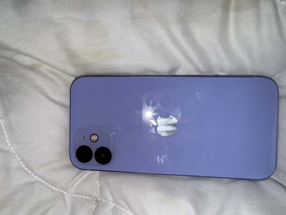 Iphone 12 128gb като нов