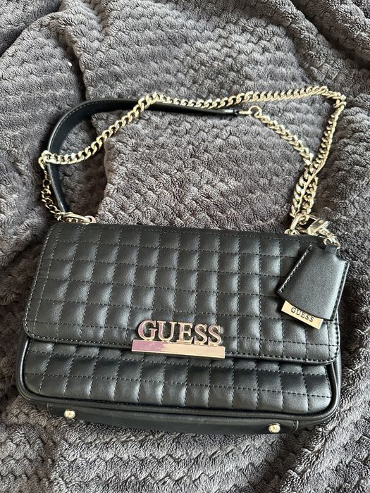 Оригинална чанта Guess