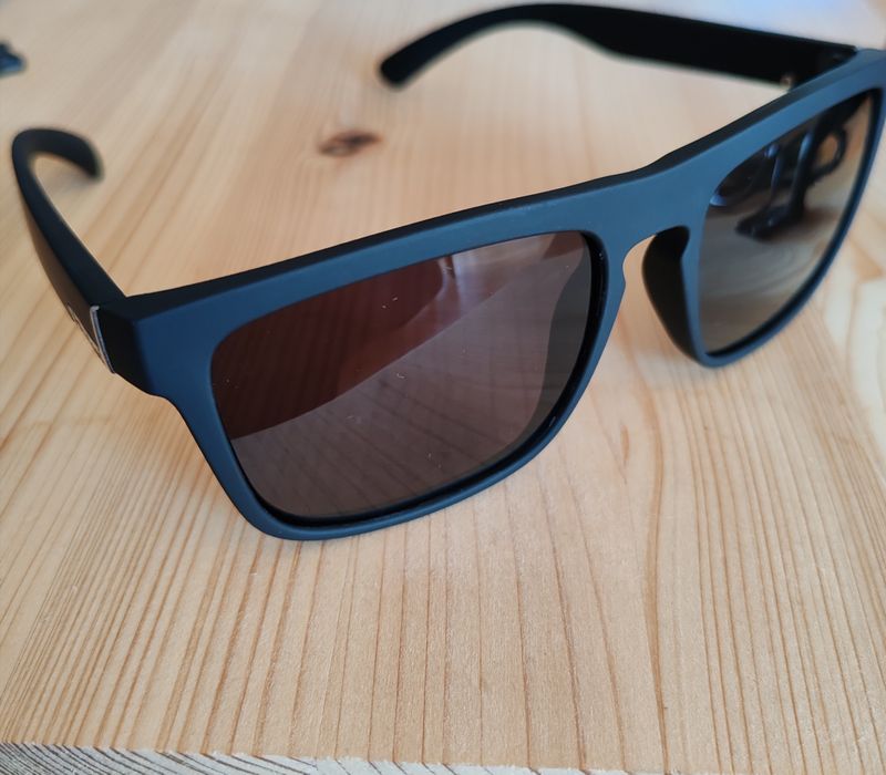 Слънчеви очила Kingseven design