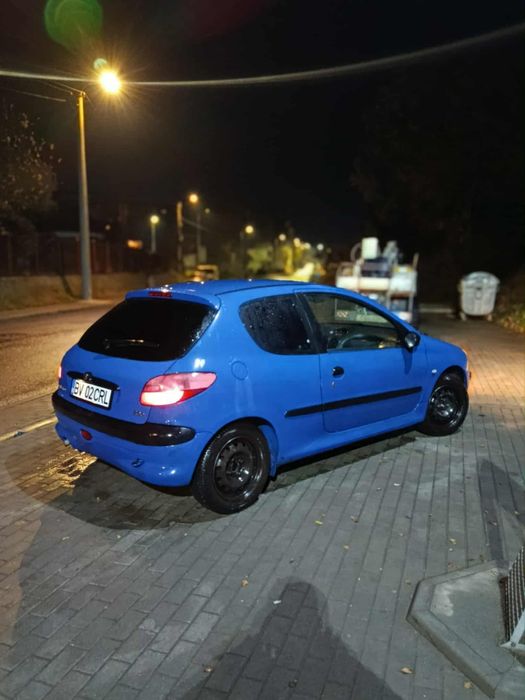 Vând pejou 206 1.2 benzina