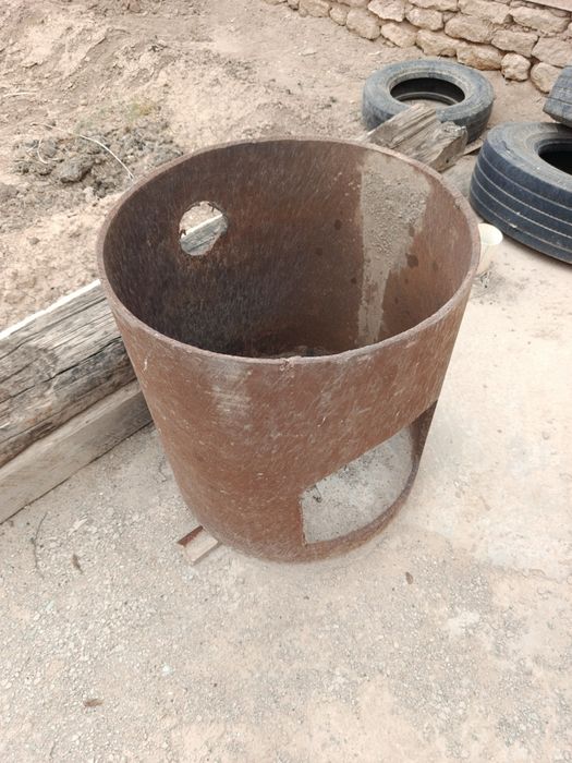 Uyge kerekli zatlar satiladi