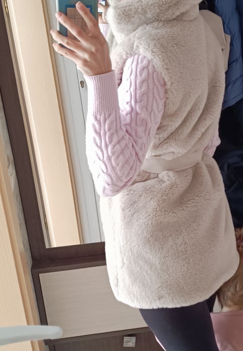 Дамско Пухкаво елече