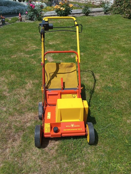 Продавам немски аератор в много добро състояние видимо от снимките.