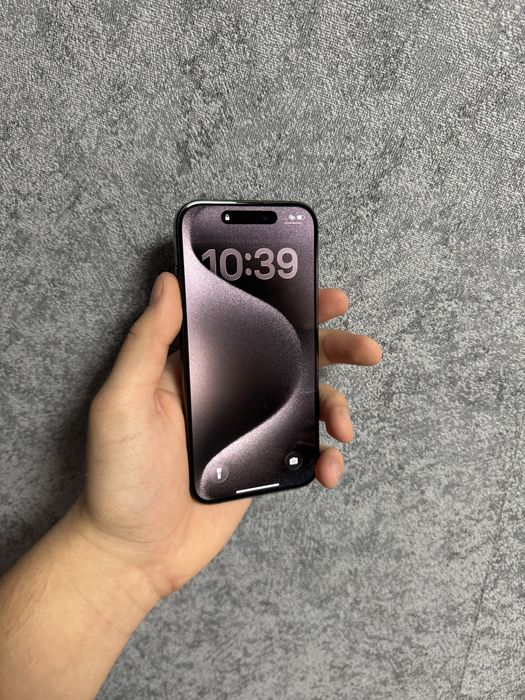 Продам iPhone 15 Pro