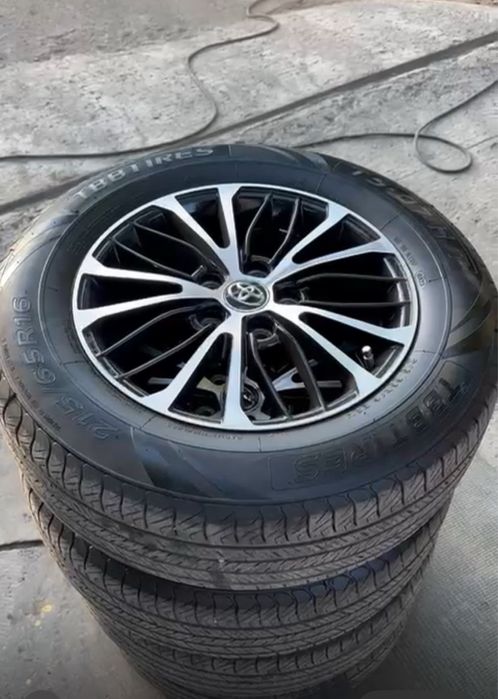 Продам шины 215/65/16 с диском, летние, зимние 4кт!!!