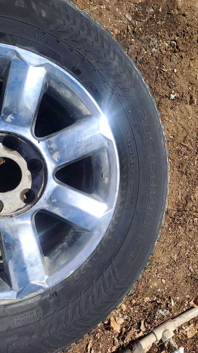 Продам диски R 18  с зимней резиной
