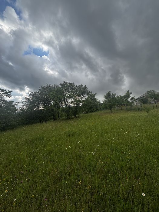 Vand teren intravilan