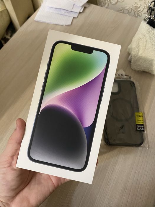 iPhone 14 128 гб продам
