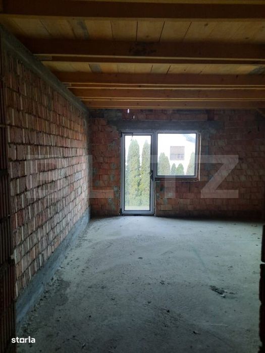 Casa la rosu de vanzare 242mp construiti, 500 mp teren – Paulesti