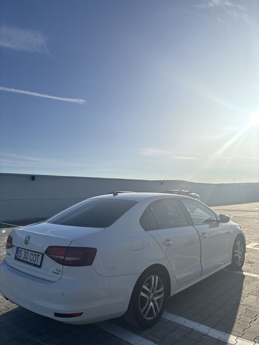Vand volkswagen jetta  2.0 tdi (blue motion)