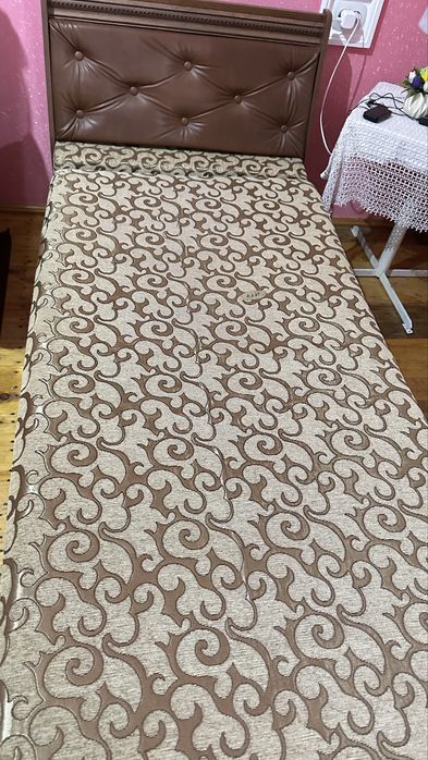 Divan 1 kishilik