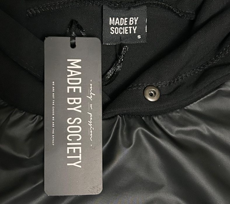 Vând compleu nou de bărbați Made by Society