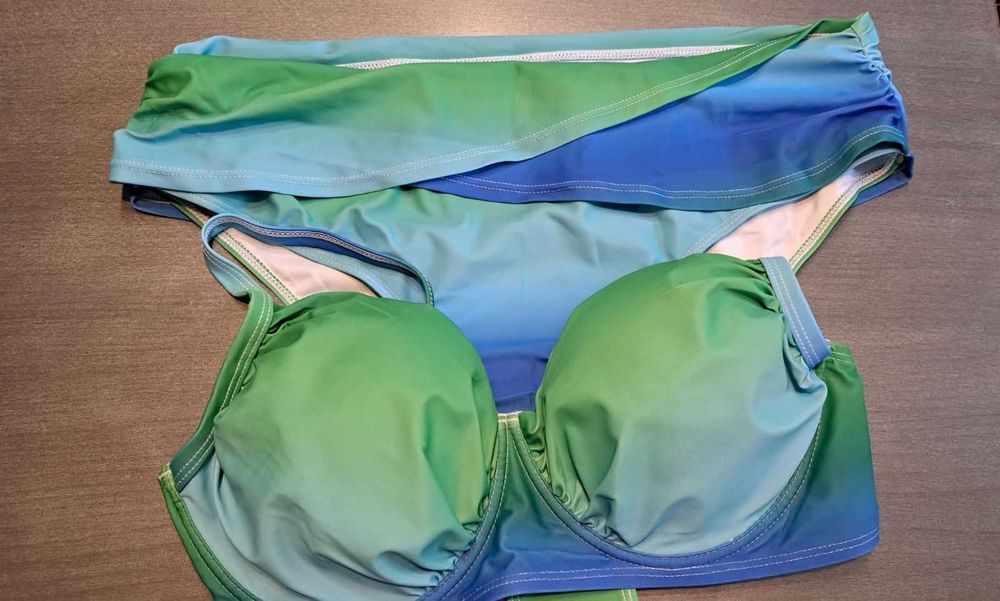 Дамски бански от две части НОВ