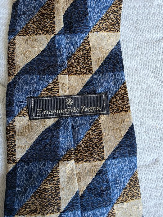 мъжки вратовръзки Versace, Gucci, Kenzo, Dunhill, V2, Zegna коприна