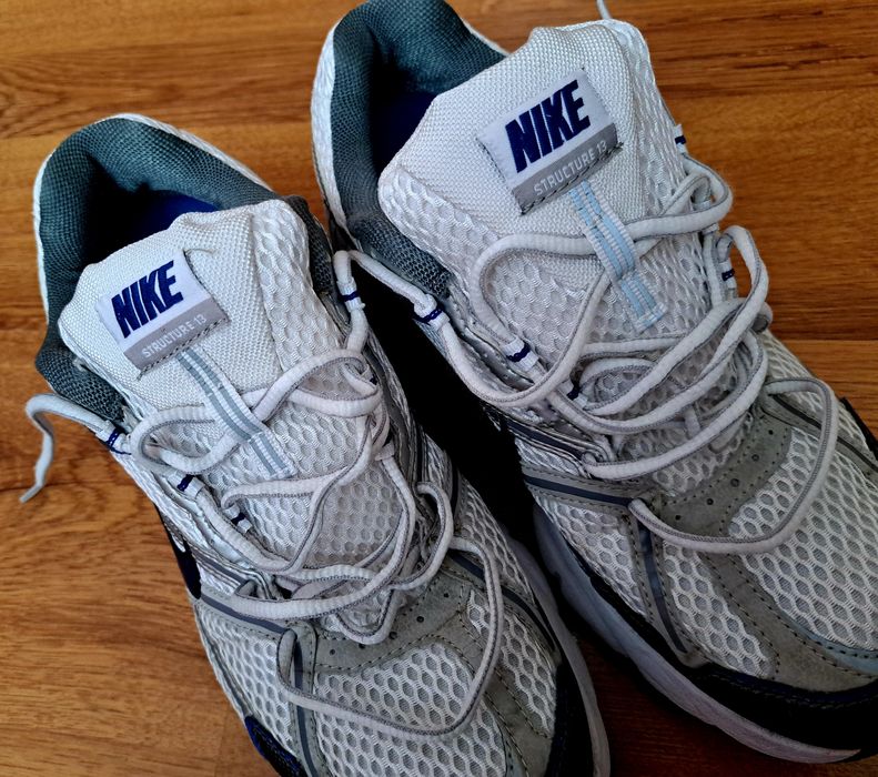 Маратонки Nike Strukture 13/43
