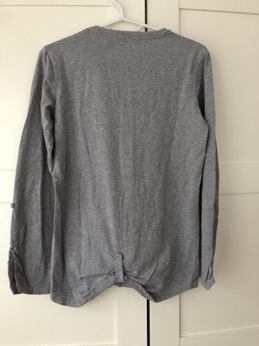 Дамски блузи от марката to be too 7лв. бр.